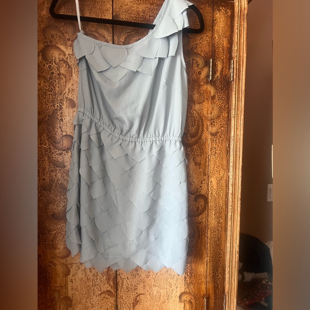 Never worn one shoulder silver/ gray dress with 3 dimensional leaf motif